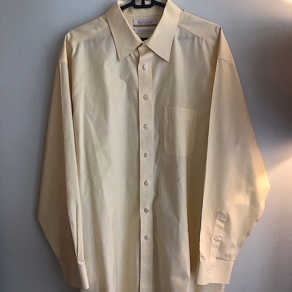 Roundtree and Yorke mens shirt